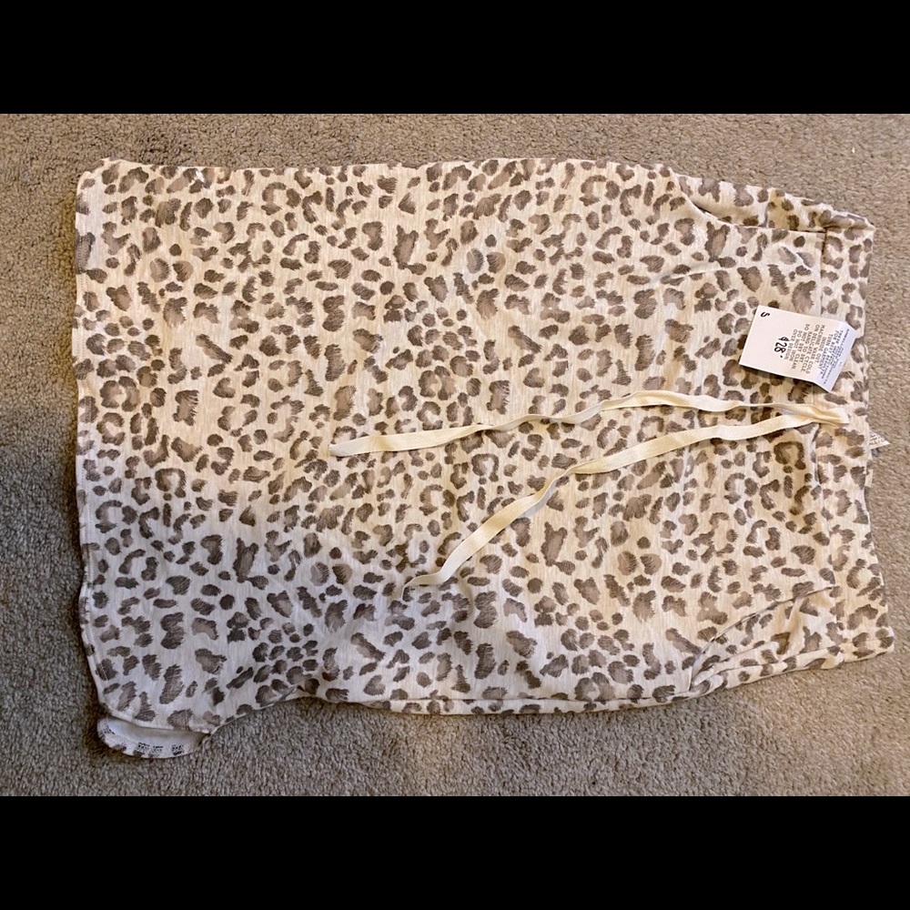 leopard skirt